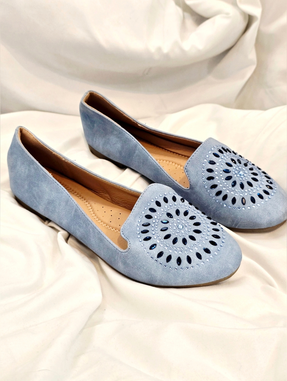 Blue Vegan Suede Loafer Flats Jeweled Studded Slip On Sz 7 Sparkly Bling - Picture 4 of 5